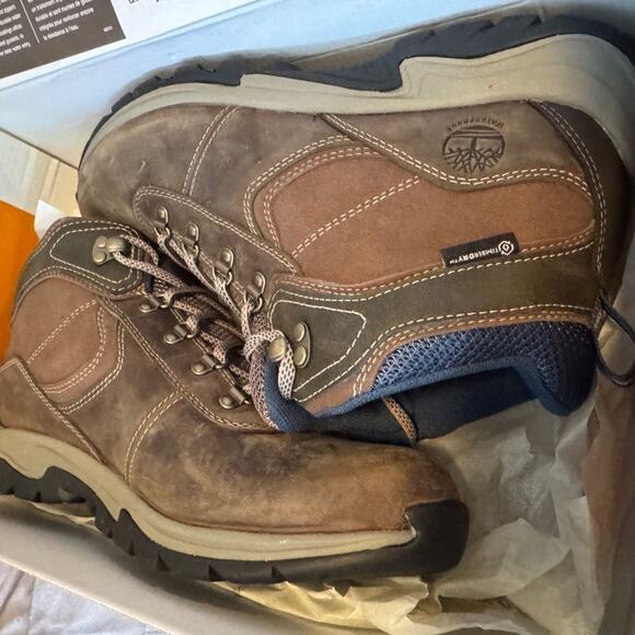 TIMBERLAND Mt. Maddsen Mid Waterproof Hiking Boots Size 9.5 New in Box MSRP $120 - Picture 8 of 9